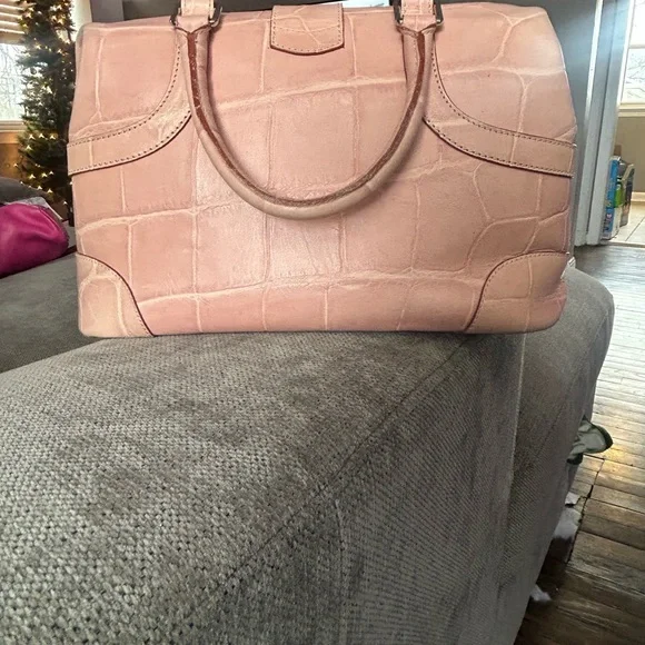 Dooney and bourke pink croc embossed doctor satchel - Picture 2 of 5